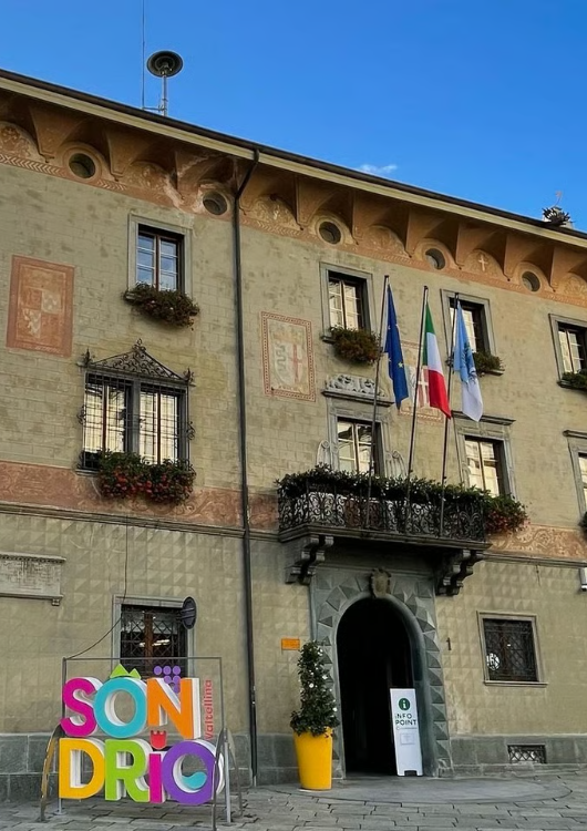 Immagine Evento Mostre di Arti Visive "Visioni oltre il limite" presso Palazzo Pretorio | Calendario Valtellinese