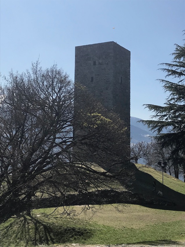 La Torre de li beli miri a Teglio | Blog di Valendario Valtellinese