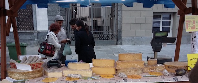 Formaggi in piazza e La via dei Palazzi | Blog di Valendario Valtellinese