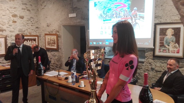 A Gerola si lavora per l'arrivo della 6^tappa del Giro Rosa | Blog di Valendario Valtellinese
