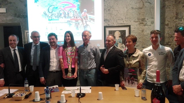 A Gerola si lavora per l'arrivo della 6^tappa del Giro Rosa | Blog di Valendario Valtellinese