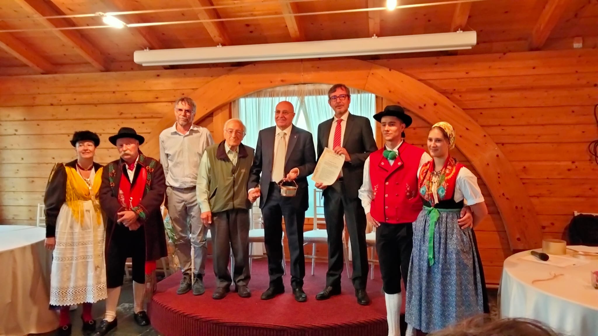 Il Lavegin d'or 2024 a Jim Pini | Blog di Valendario Valtellinese