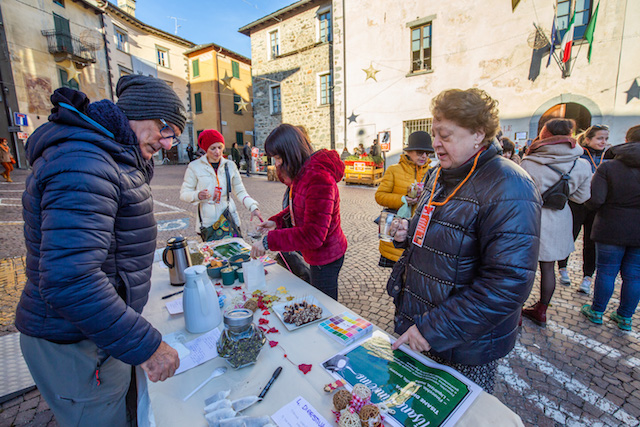 Un fiume di Tisane ha rallegrato Teglio | Blog di Valendario Valtellinese