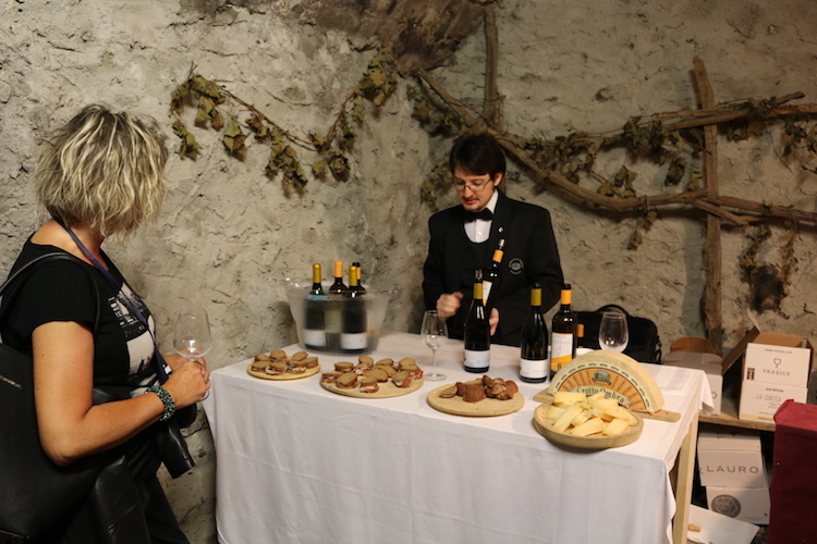 Una notte bianca in cantina | Blog di Valendario Valtellinese