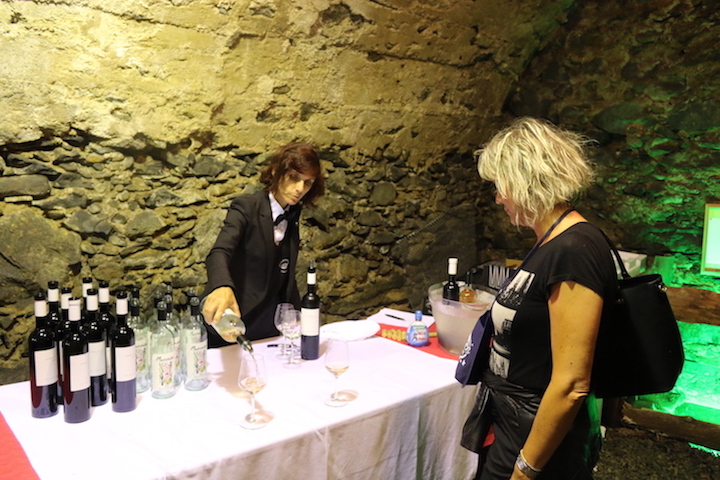 Una notte bianca in cantina | Blog di Valendario Valtellinese