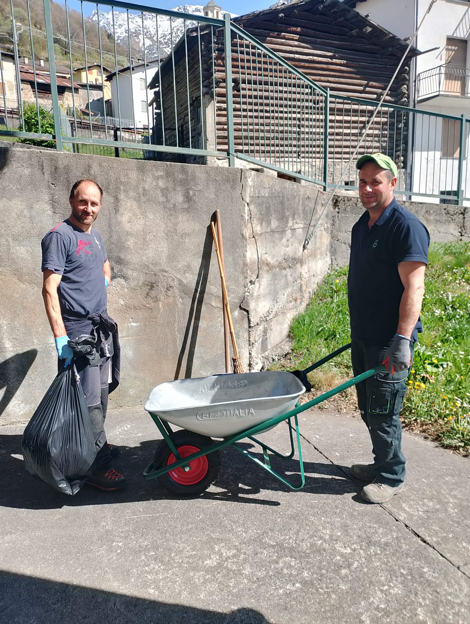 Immagine gallery articolo Grande partecipazione per la Giornata Ecologica 2026 a Sondalo: un segnale positivo per il territorio