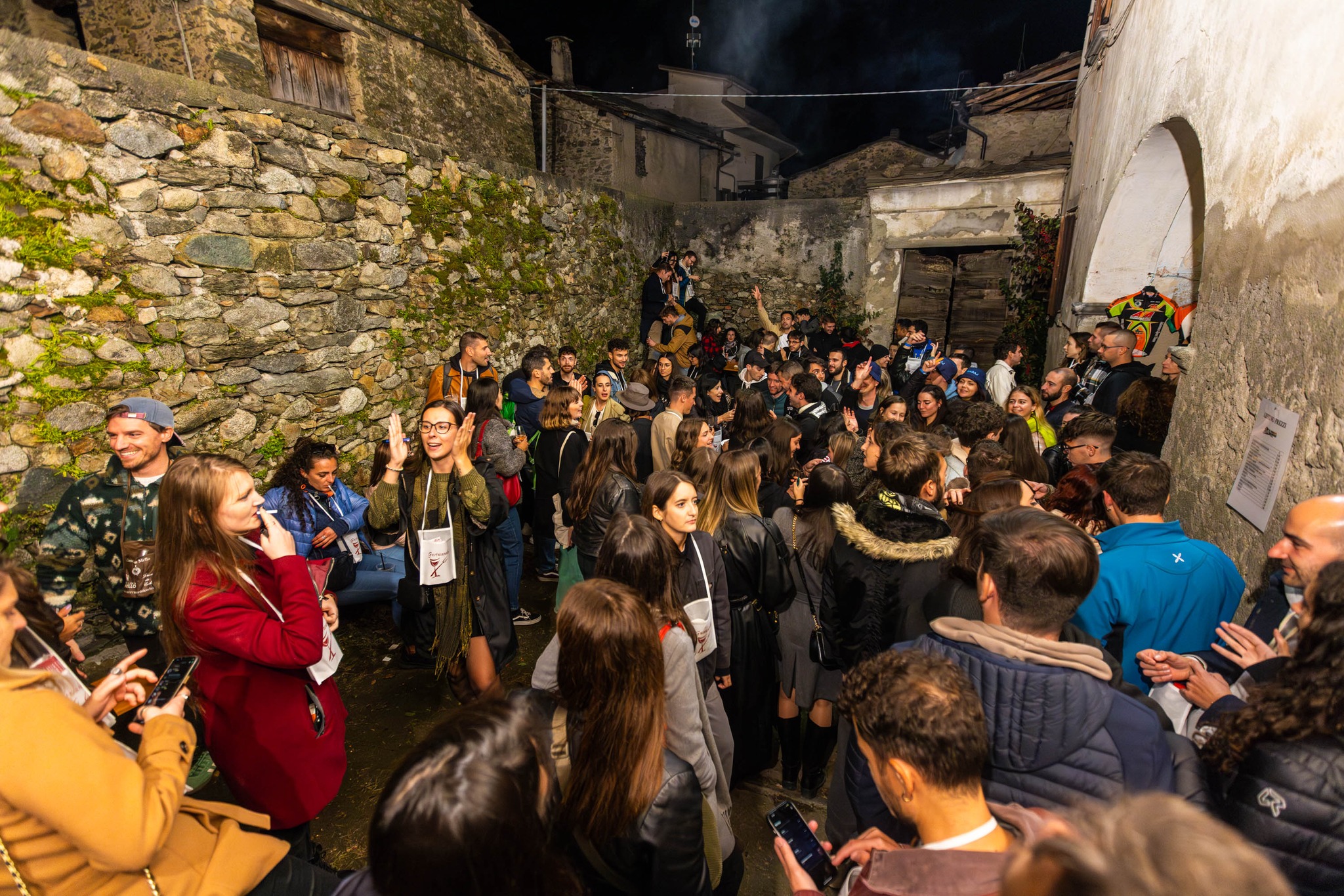 Immagine gallery evento Gustosando a Mello - Mello in Cantina 2025
