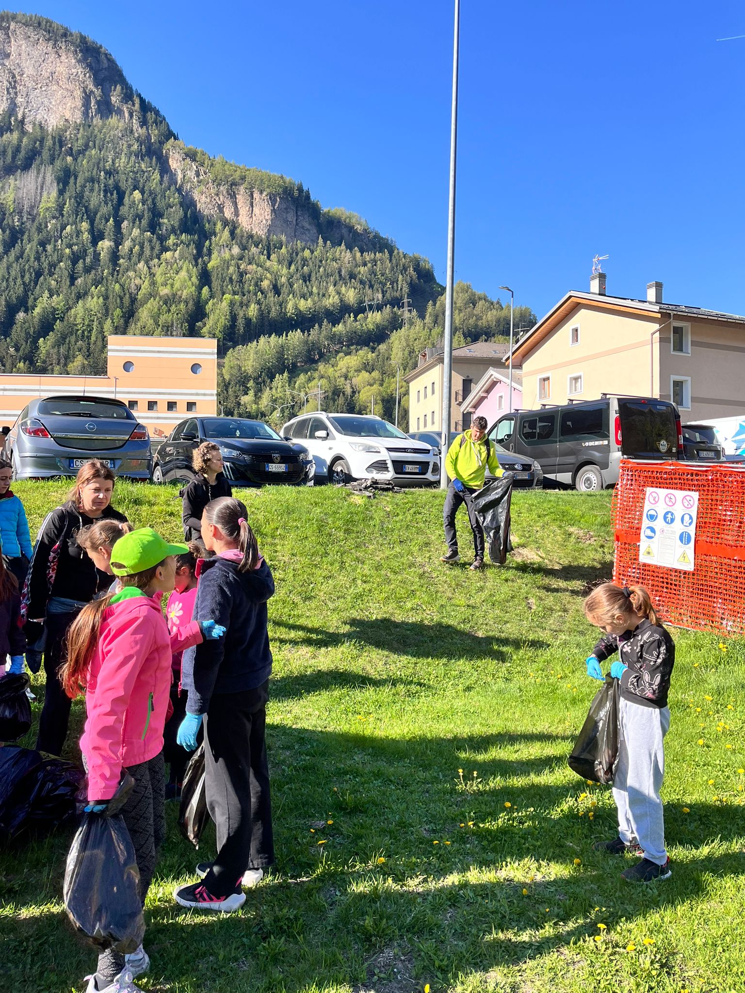 Immagine gallery articolo Grande partecipazione per la Giornata Ecologica 2026 a Sondalo: un segnale positivo per il territorio