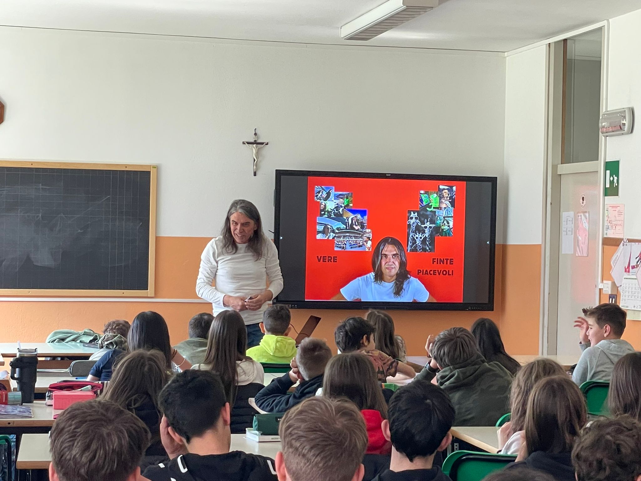 Immagine gallery articolo Sondalo: partecipazione e riflessione all’incontro “Dire NO alla droga! – Dipendenze e sostanze… Capire è il primo passo”