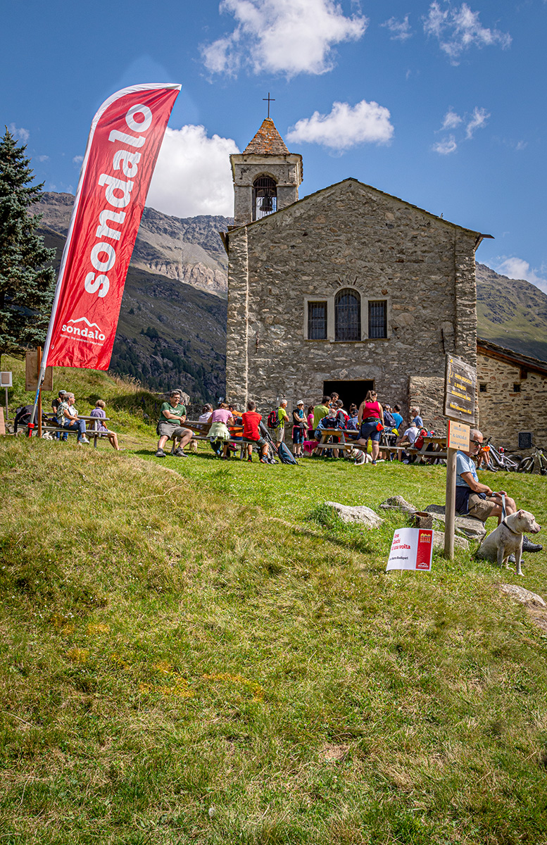 Immagine gallery articolo Saór de Rèzel 2025: la festa in alta quota che ha fatto innamorare la Val di Rezzalo