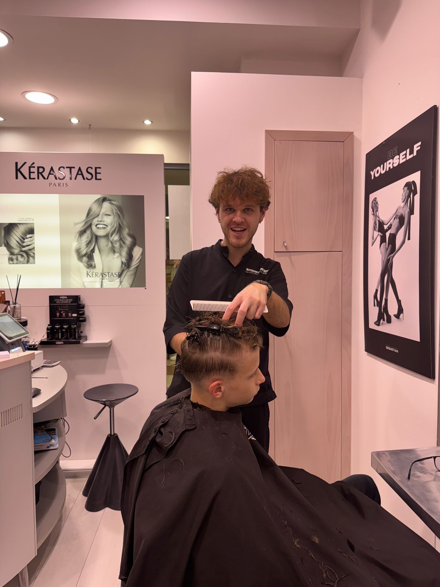 Immagine gallery azienda Look Center - Hair art -make up and Style