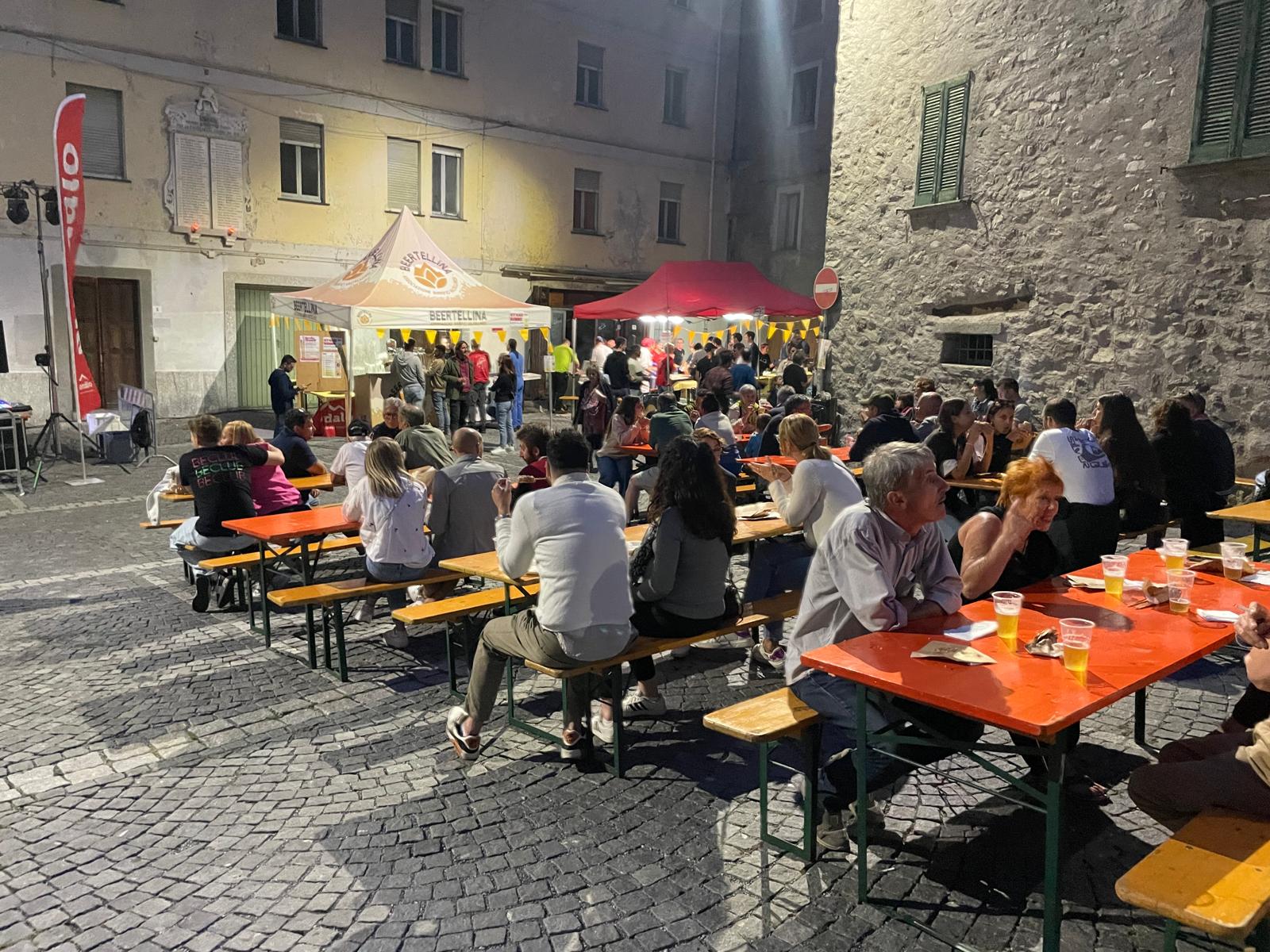 Immagine gallery articolo Sondalove beer, un brindisi al gusto, ai sapori e alla storia di Valtellina