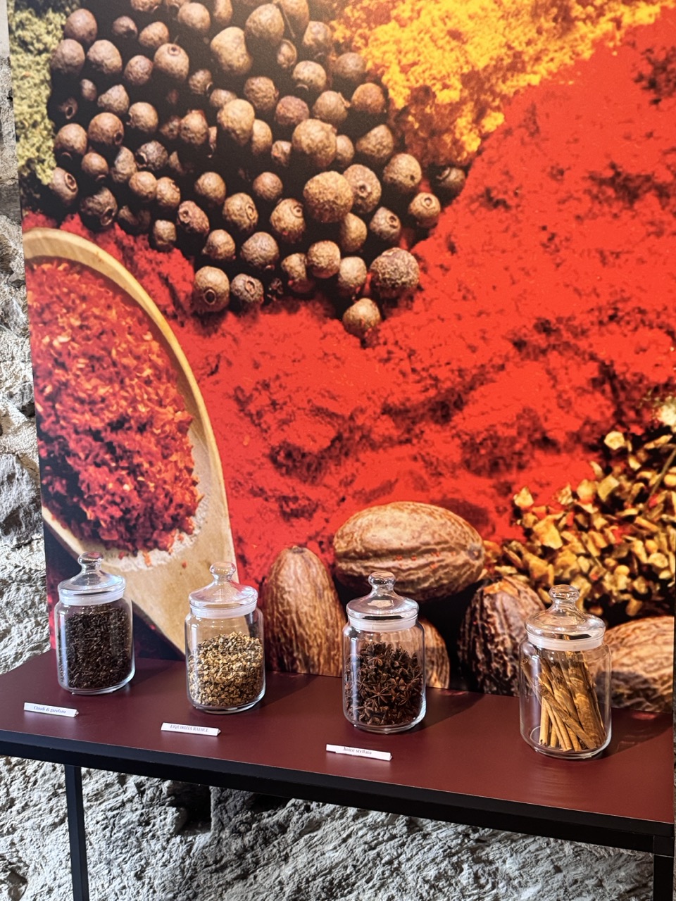 Immagine gallery articolo Palazzo Besta e il vino raccontato con tutti i sensi