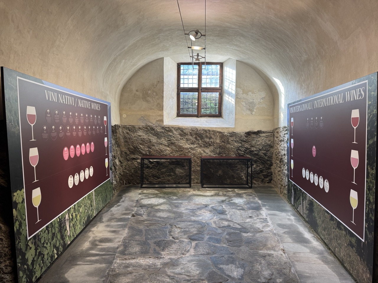 Immagine gallery articolo Palazzo Besta e il vino raccontato con tutti i sensi