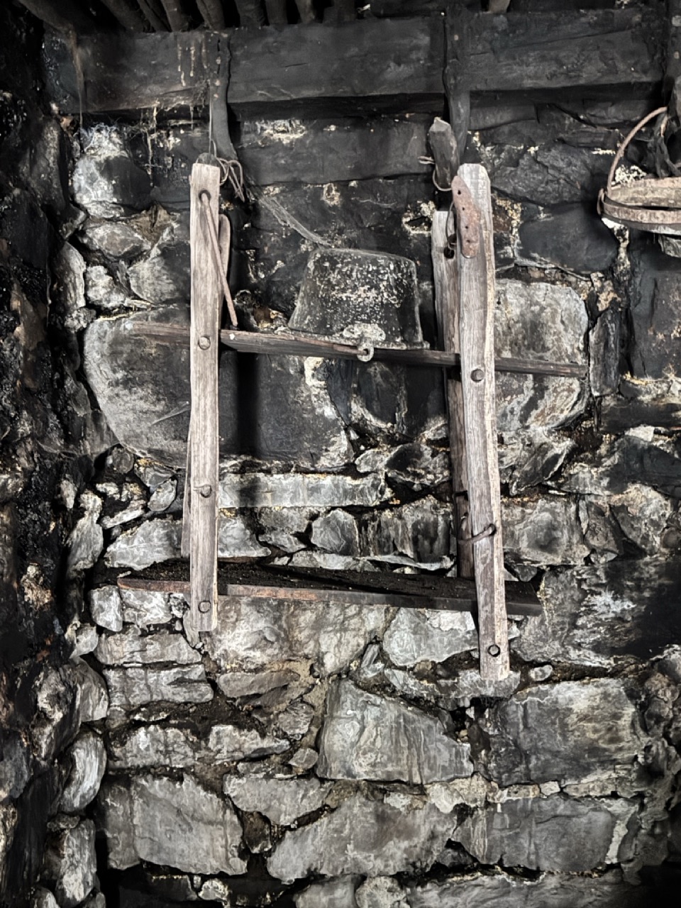 Immagine gallery articolo Una giornata a Sostila, il paese fantasma
