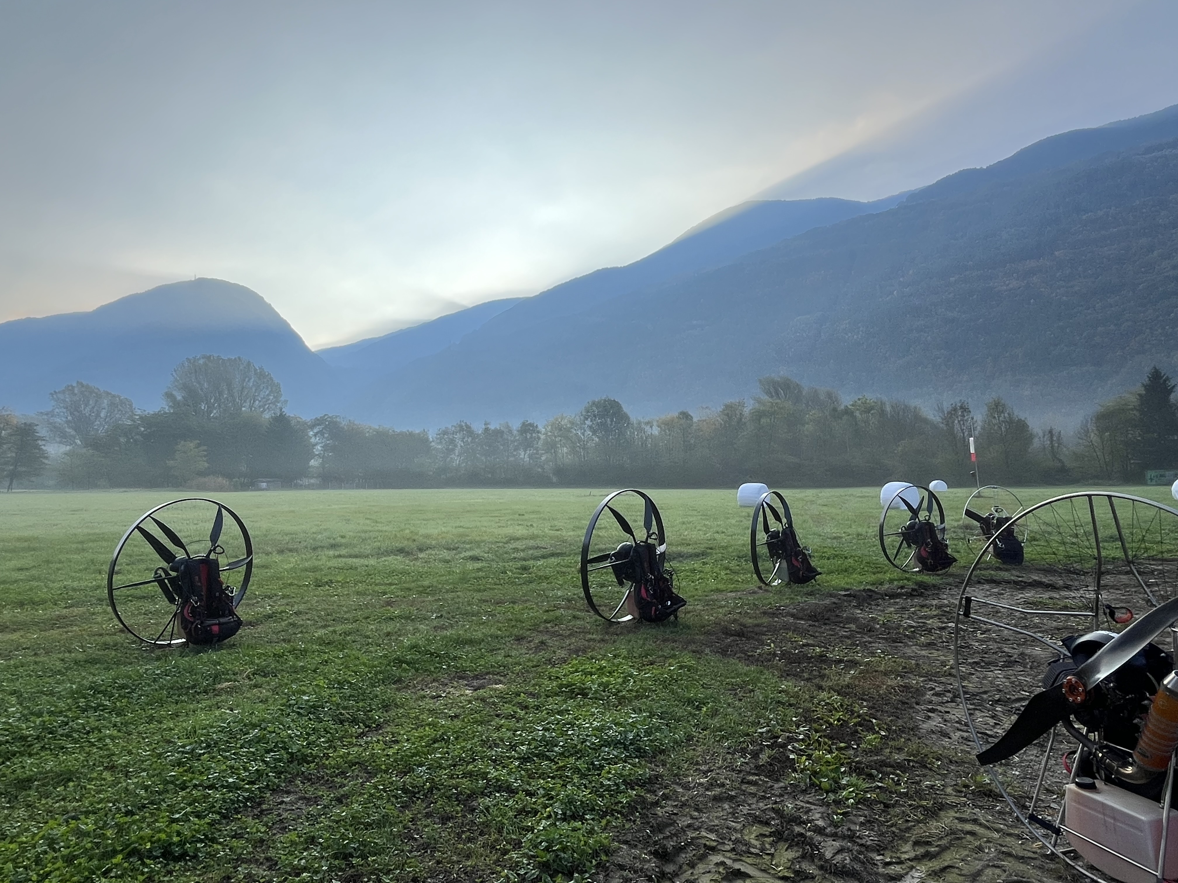 Immagine gallery articolo Giro d'Italia in paramotore