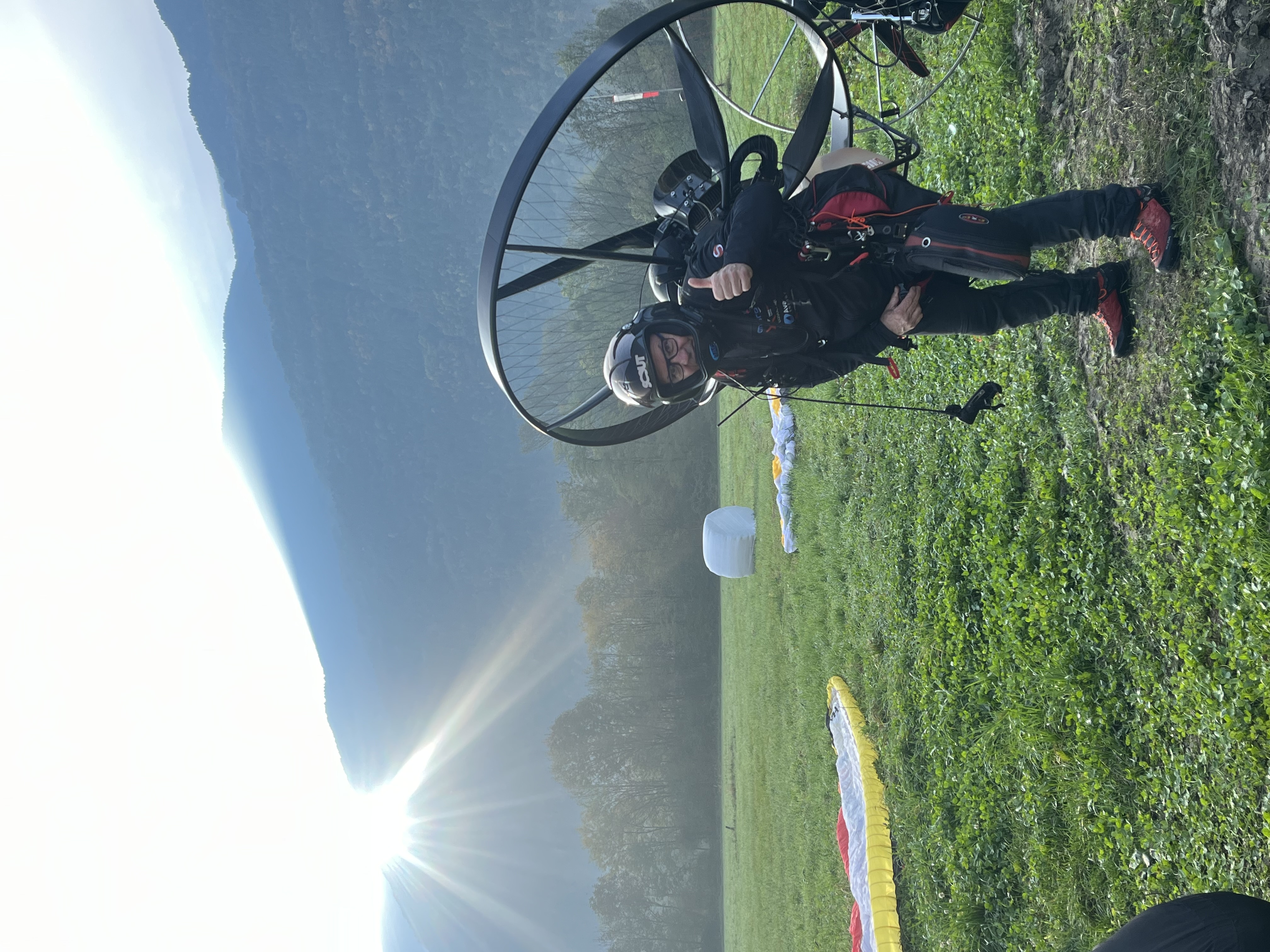 Immagine gallery articolo Giro d'Italia in paramotore