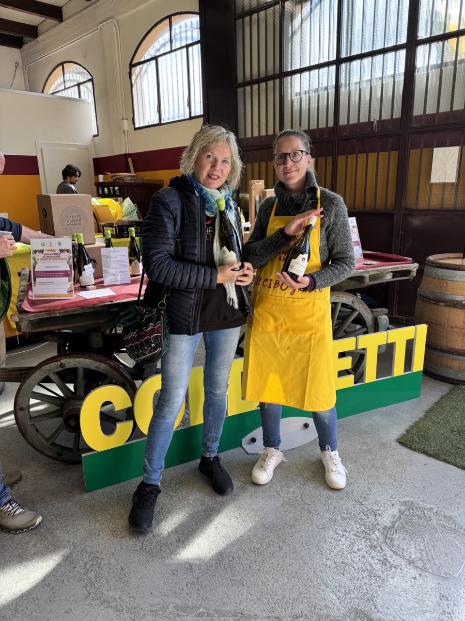 Immagine gallery articolo Radici Alpine: la sfida coraggiosa di Veronica tra vino bianco e miele in Valtellina