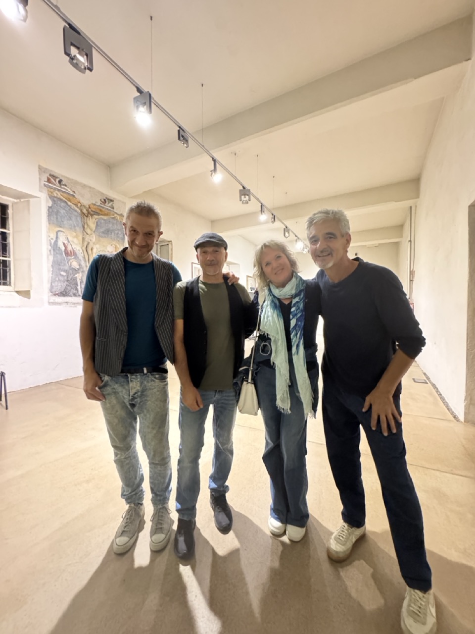 Immagine gallery articolo Alberto Fortis incanta Morbegno: emozioni e musica per il primo concerto di Alpi Sonanti