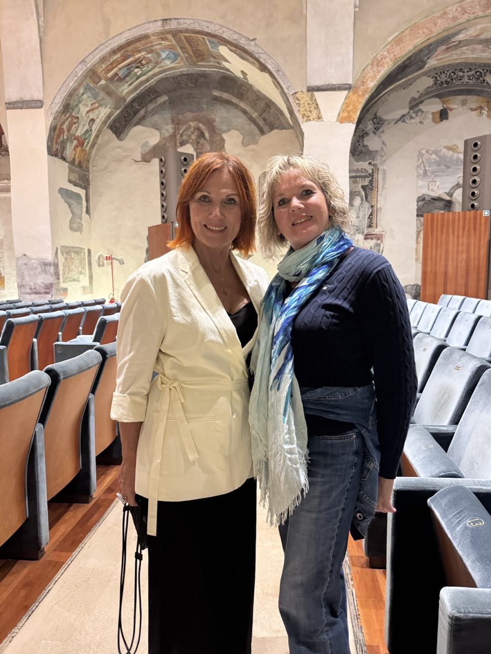 Immagine gallery articolo Alberto Fortis incanta Morbegno: emozioni e musica per il primo concerto di Alpi Sonanti