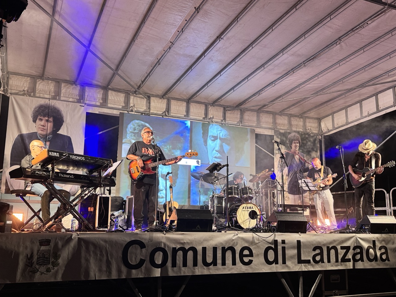 Immagine gallery articolo Lanzada canta Battisti con Mario Lavezzi e Il Nostro Canto Libero: che serata!