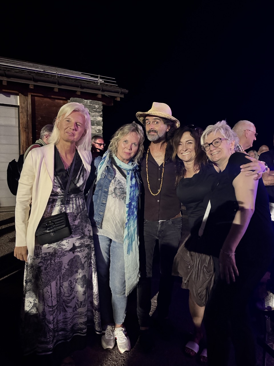 Immagine gallery articolo Lanzada canta Battisti con Mario Lavezzi e Il Nostro Canto Libero: che serata!