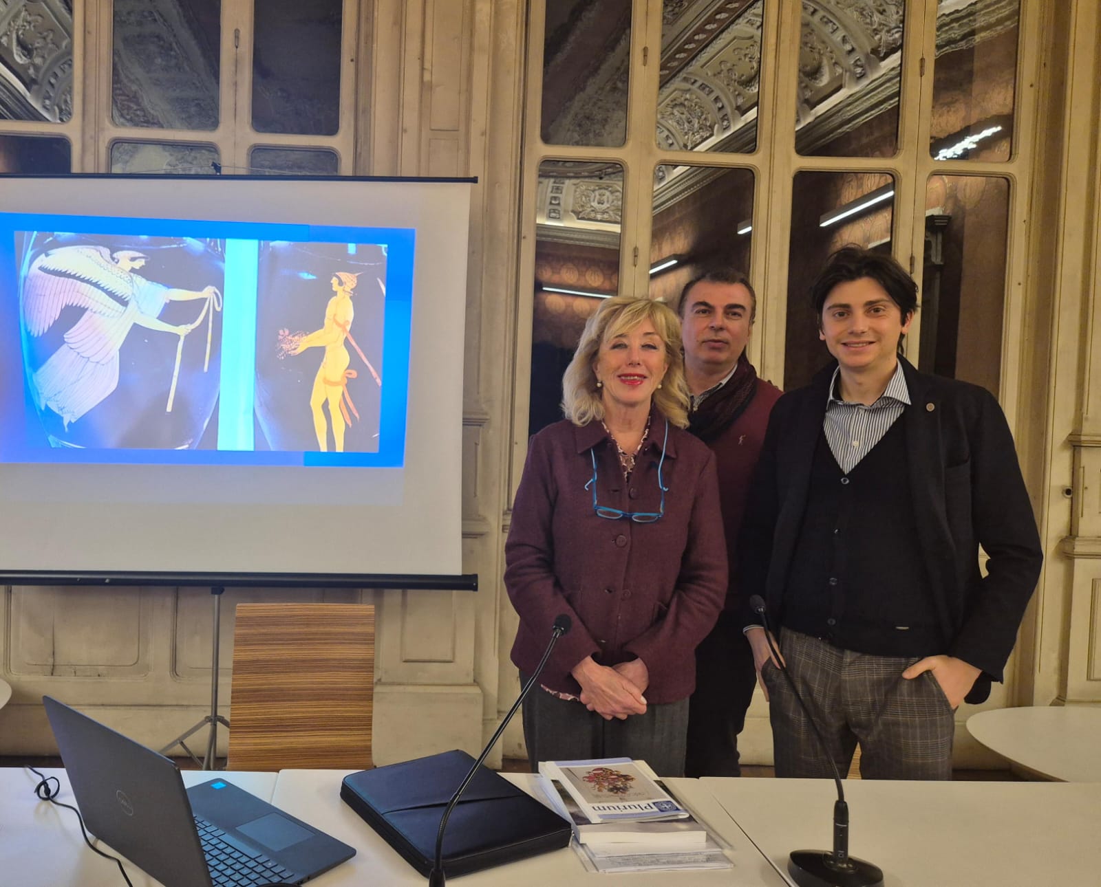 Immagine gallery articolo Grande partecipazione alla Biennale di Sondrio per la conferenza di Marina Mattei sulle origini delle Olimpiadi alla Biblioteca Civica Pio Rajna