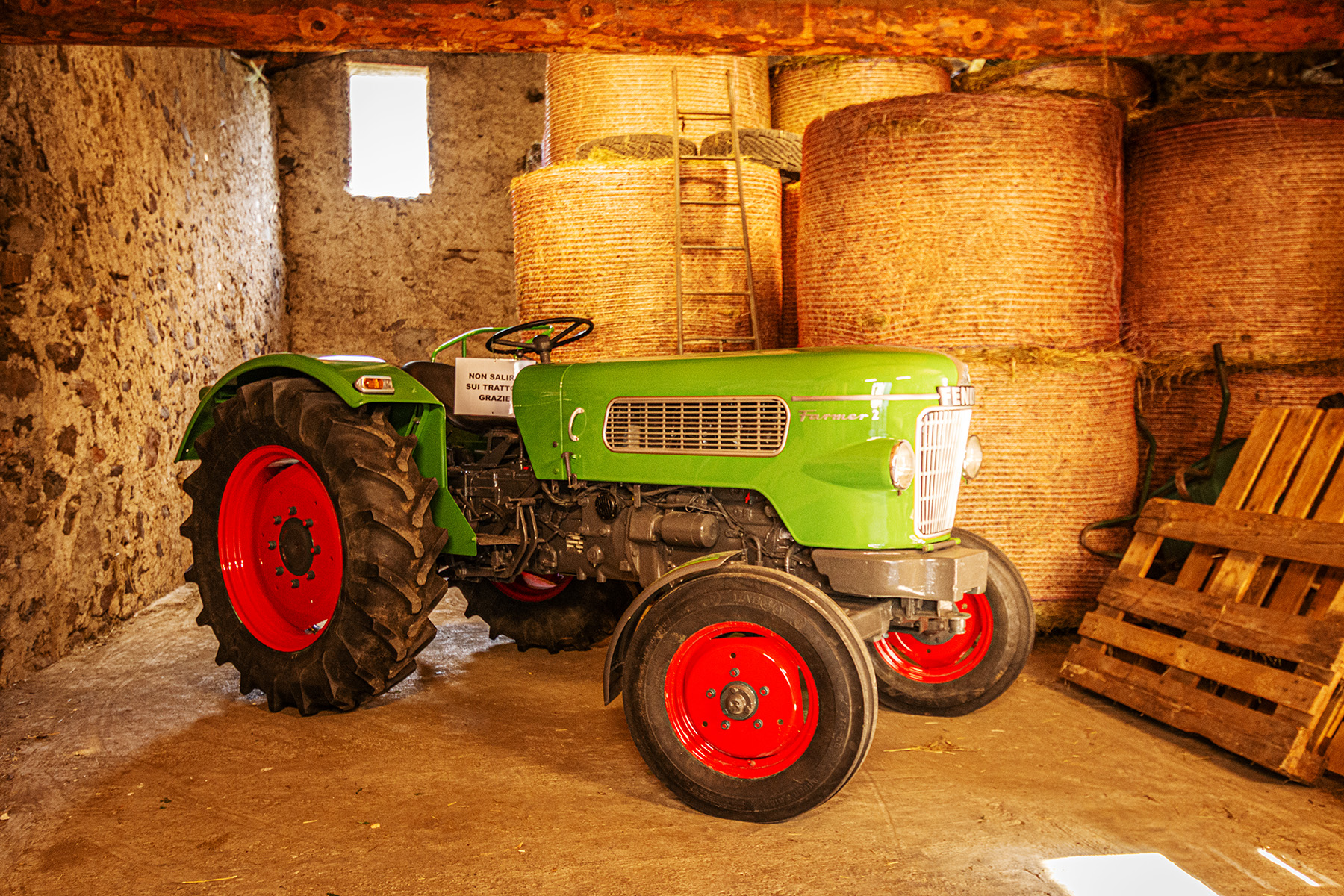 Immagine gallery articolo A Sondalo un weekend dedicato ai motori d'epoca, tra esposizioni, storia e divertimento.
