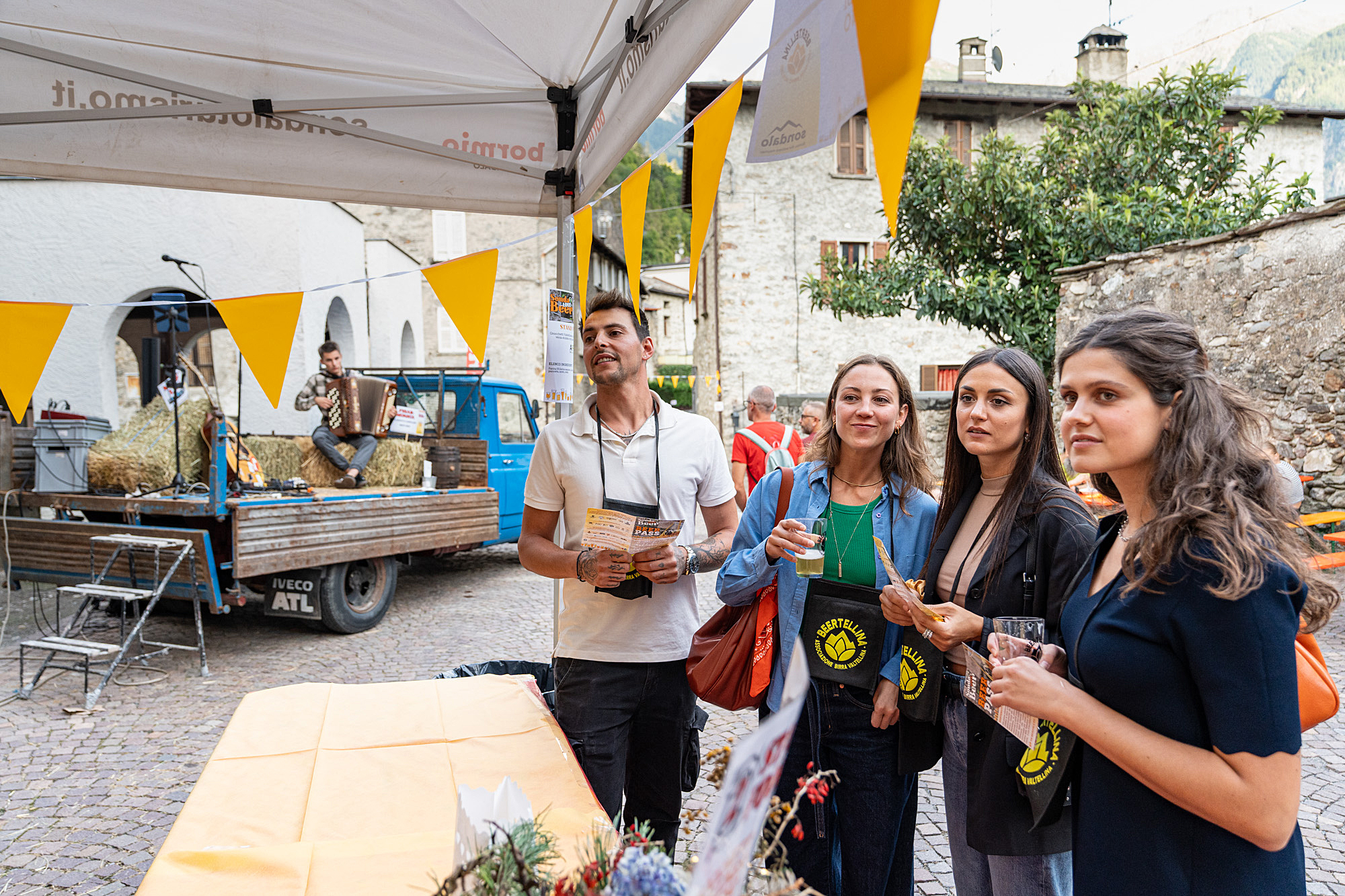 Immagine gallery articolo SondaLOVE Beer: nel cuore storico di Sondalo torna la festa della birra artigianale valtellinese