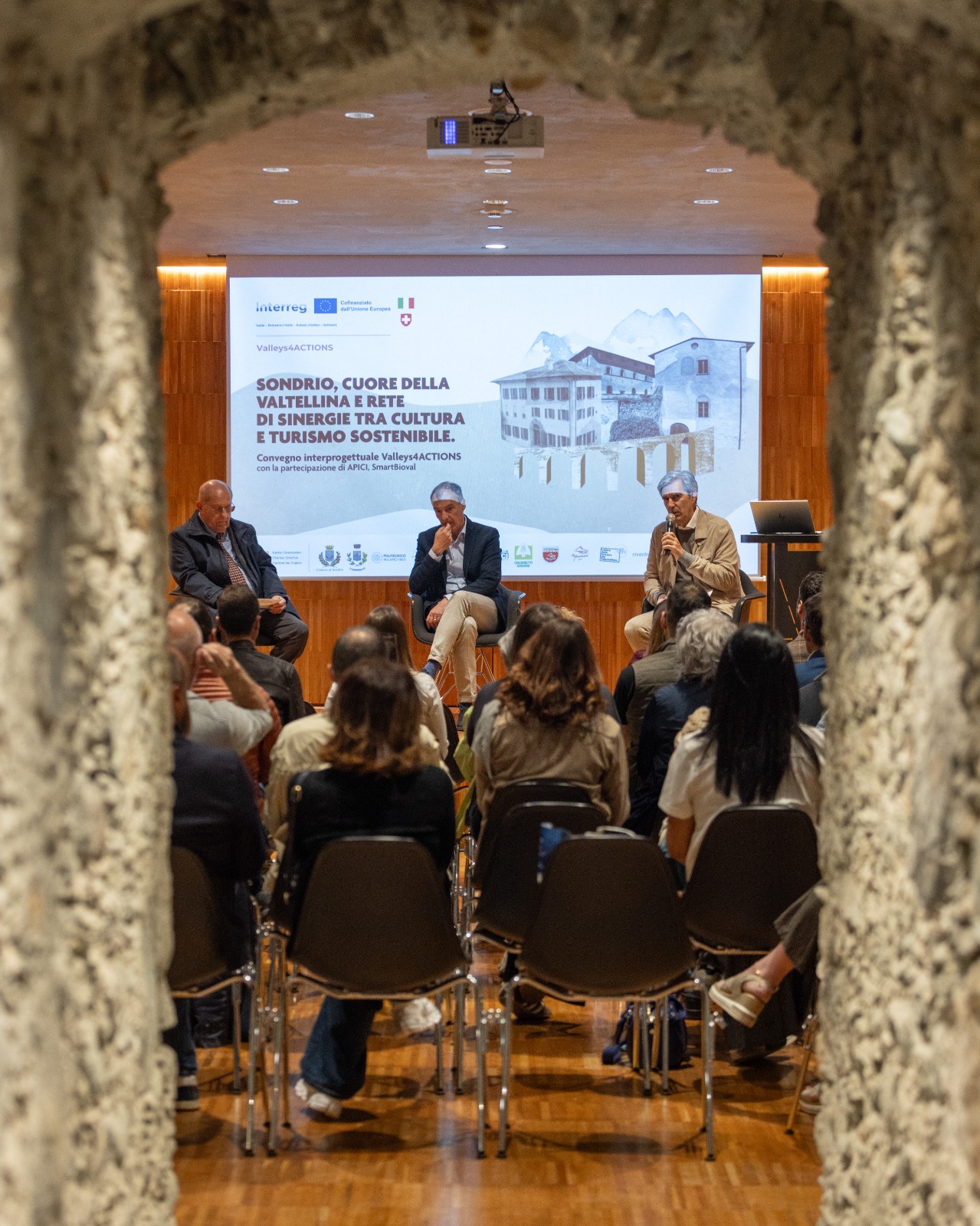 Immagine gallery articolo Biologico, benessere e sostenibilità: a Sondrio un fine settimana da tutto esaurito