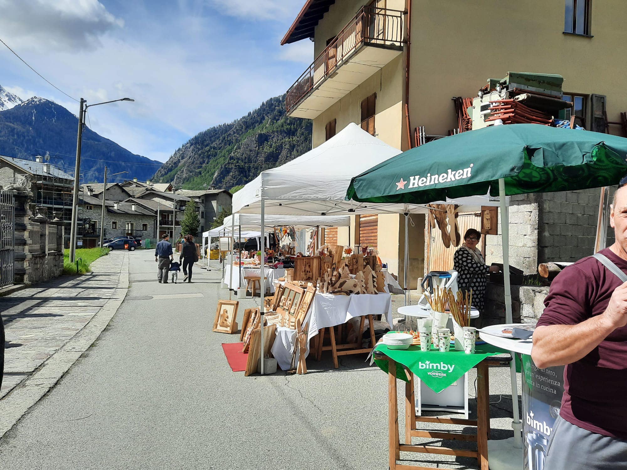 Immagine gallery articolo Campane a festa a Le Prese per la celebrazione del Patrono San Gottardo