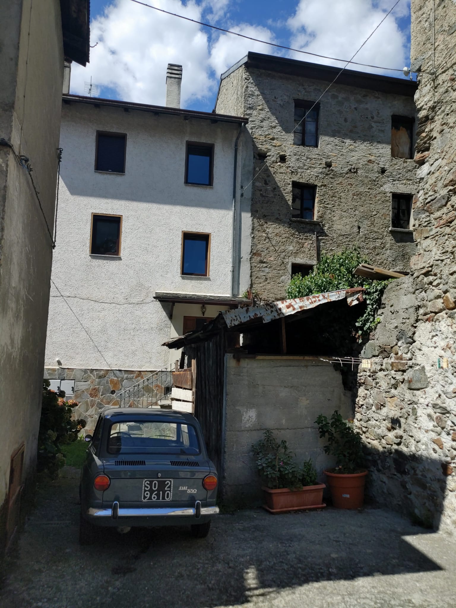 Immagine gallery articolo Viaggio tra Motori, Mestieri e Memoria Alpina" al SondaLove Beer