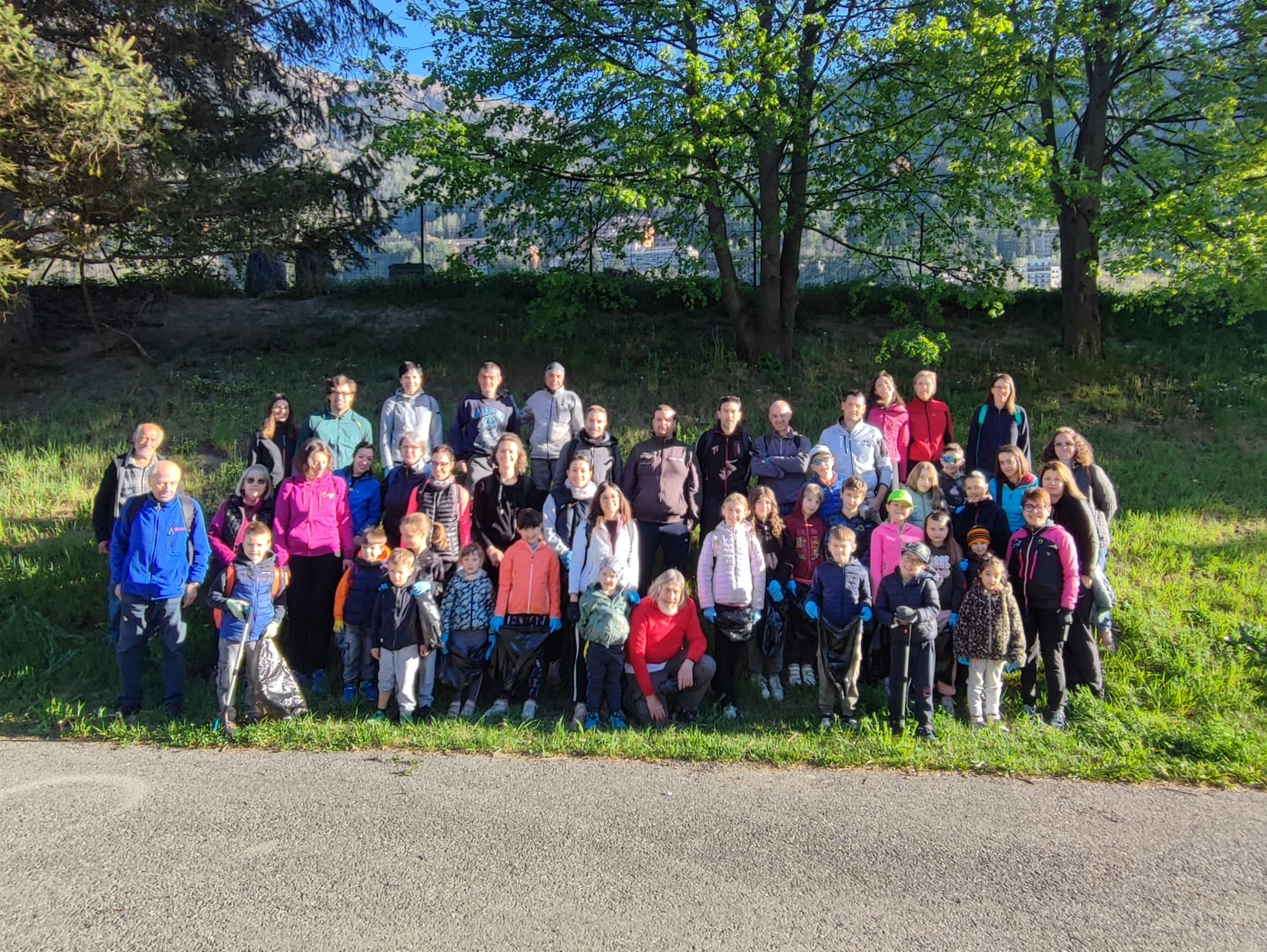 Immagine gallery articolo Grande partecipazione per la Giornata Ecologica 2026 a Sondalo: un segnale positivo per il territorio