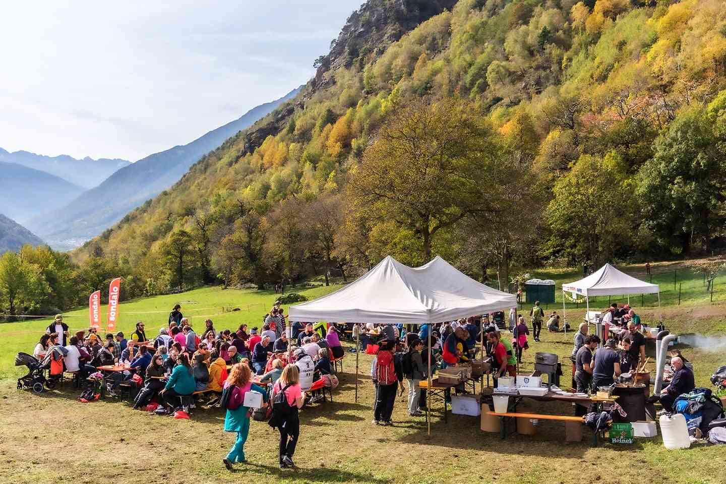 Immagine gallery articolo A Sondalo torna La Miğiondàra: la festa d’autunno tra gusto, tradizione e natura