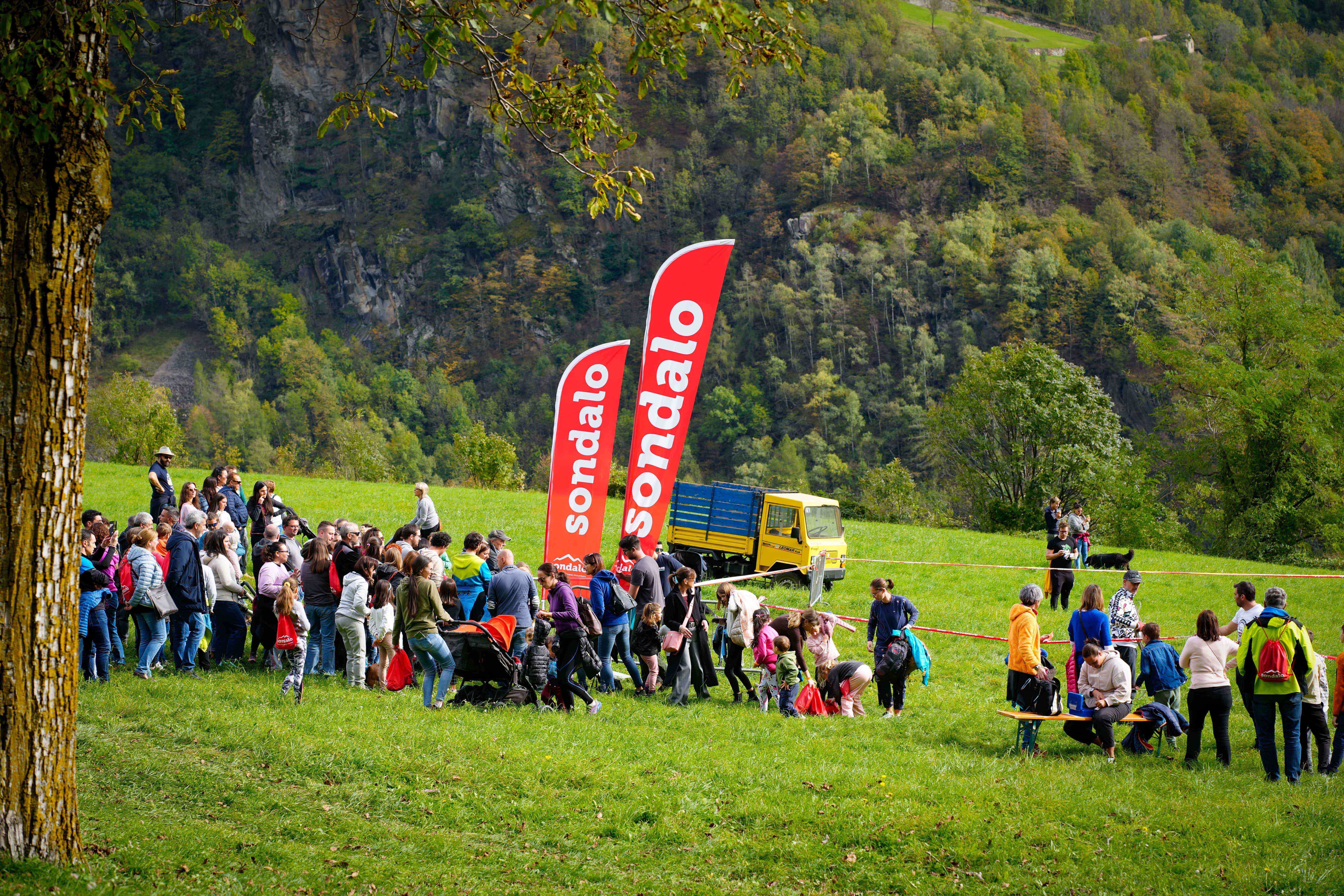 Immagine gallery articolo A Sondalo torna La Miğiondàra: la festa d’autunno tra gusto, tradizione e natura