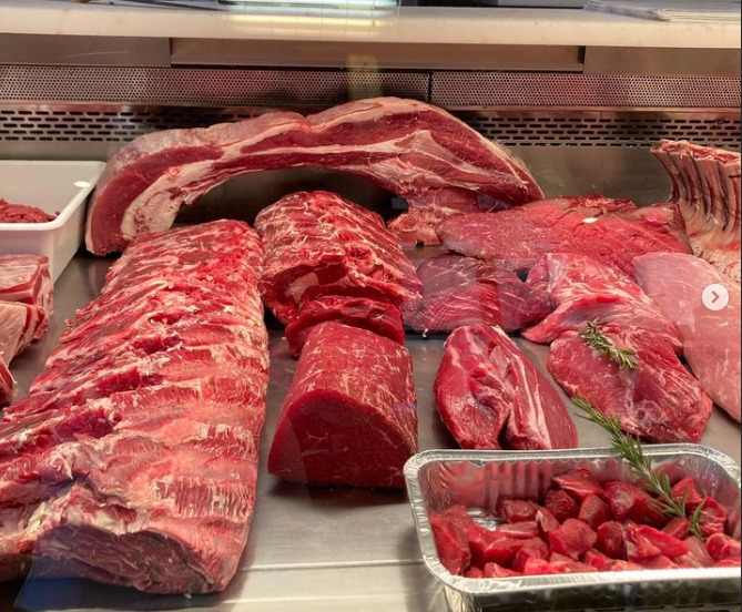 Azienda Macelleria Fratelli Giumelli, Teglio | Calendario Valtellinese